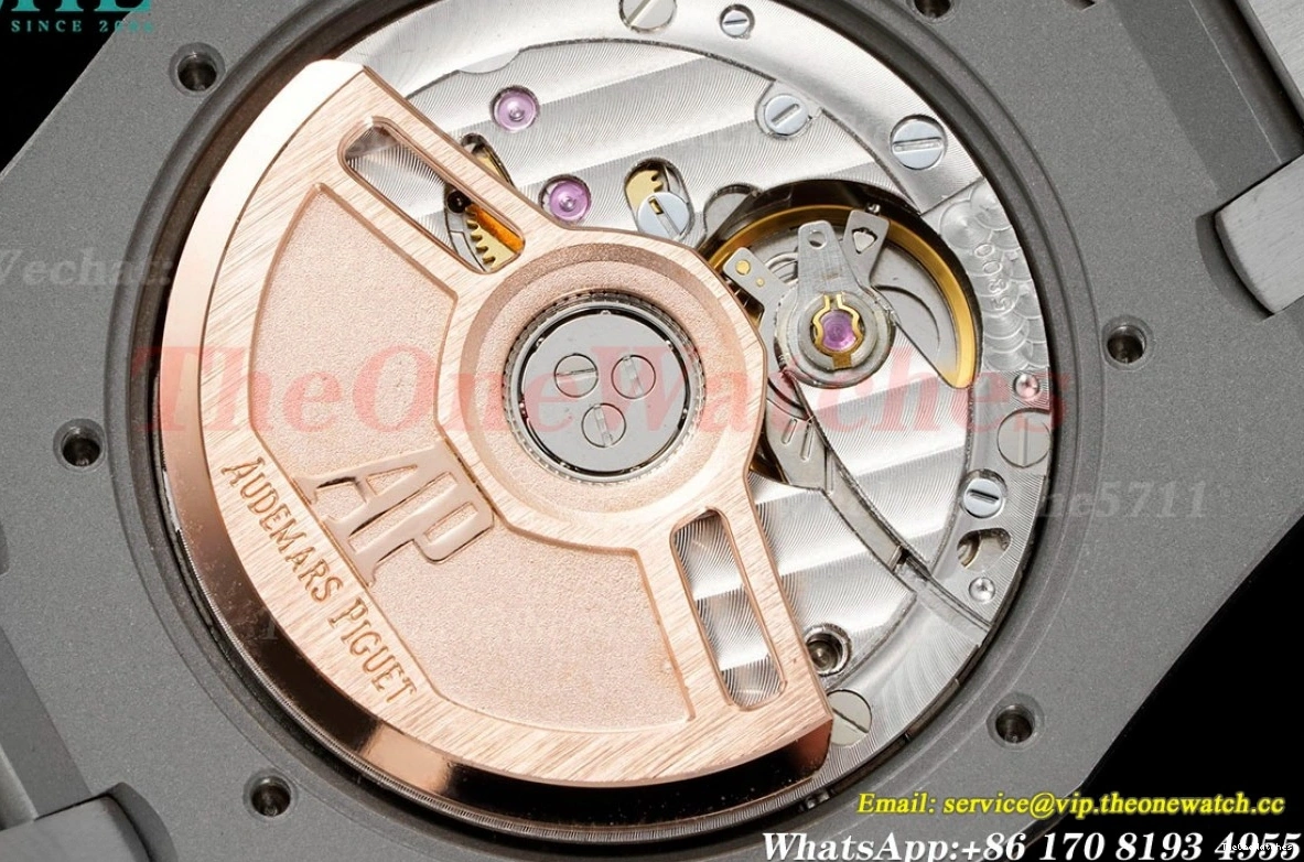 8F A5800 Oak 34mm Ladies SS SS 77350 Dial  Royal Blue 0316